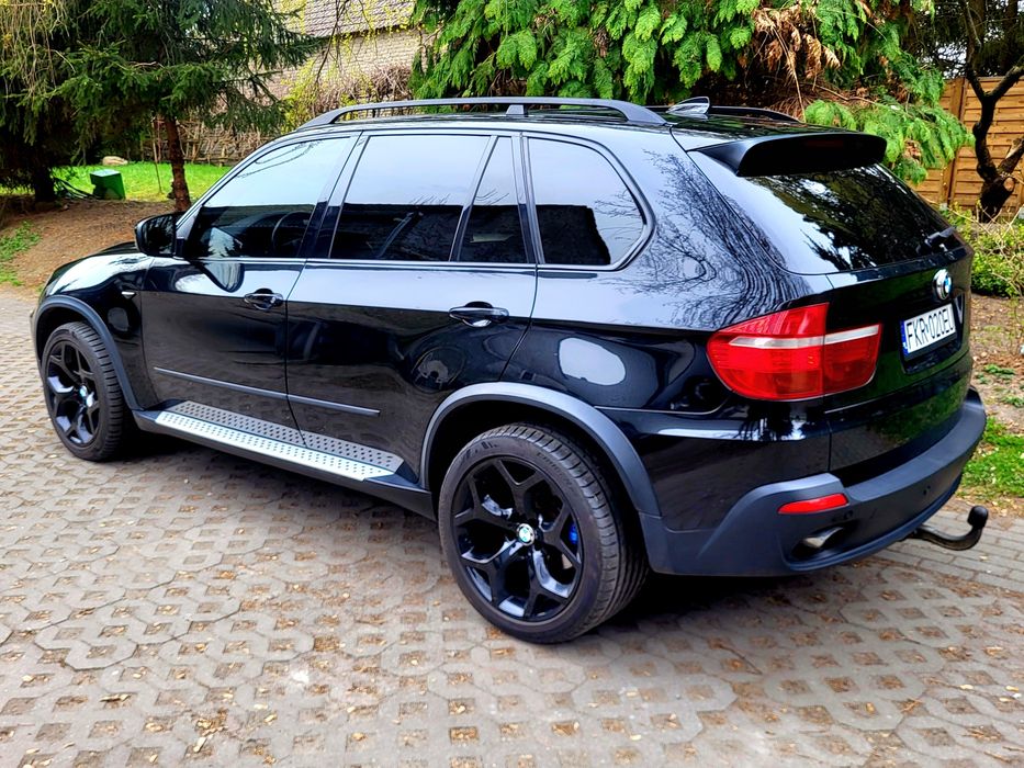 Sprzedam bmw X5 E70 3d 235km