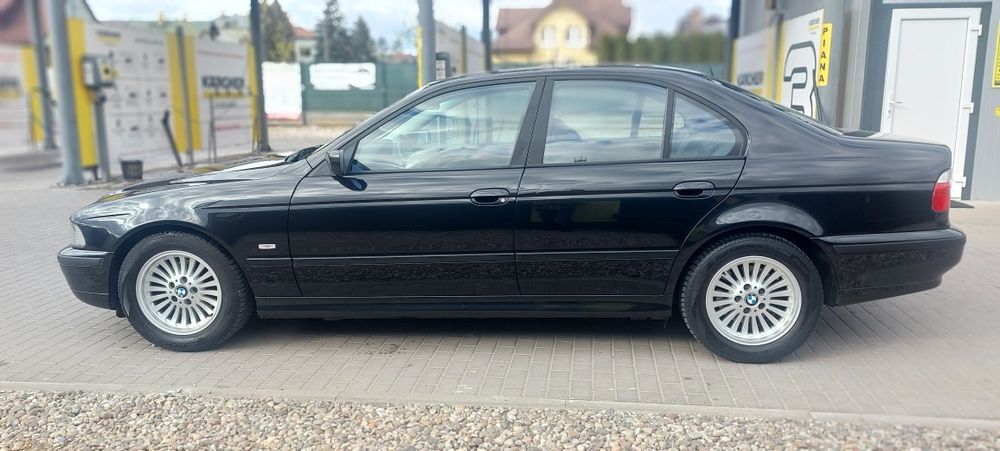 Unikat * Piękna BMW 5 * 2.5 Benzyna * Sedan * Czarna * Automat