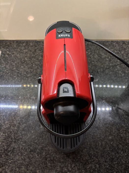 Maquina de Café Nespresso Usada