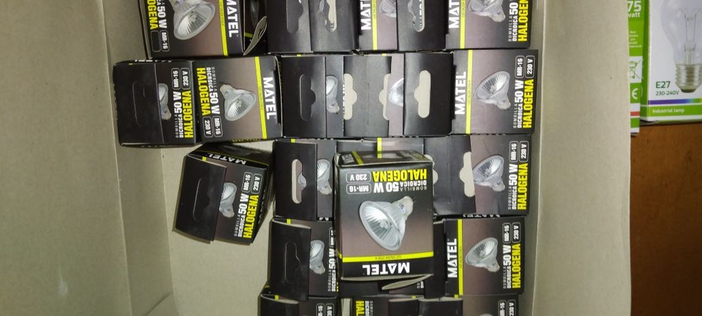 25 Lampadas halogéneo 50 watts