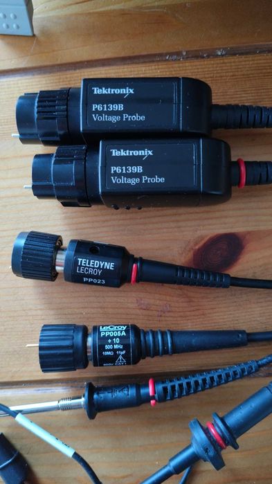 Osciloscópio de 4 canais a 400MHz e 5GS/s - Tektronix TDS3044B DPO