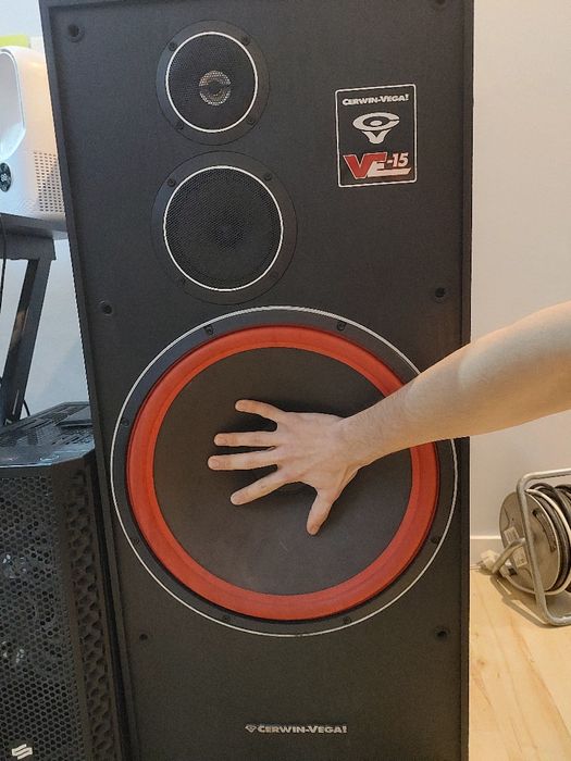 Kolumny głośnikowe Cerwin Vega ve-15