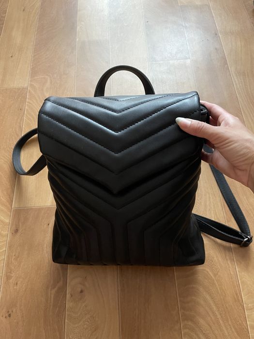 Кожаный рюкзяк