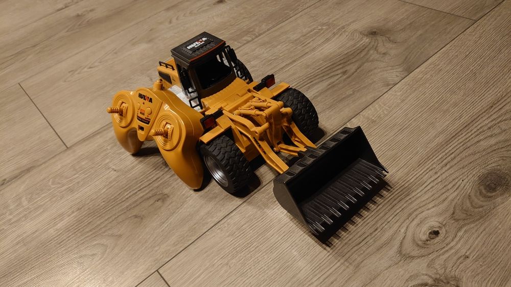 Spychacz, ładowarka kołowa