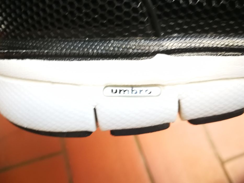 Buty damskie sportowe Umbro, rozmiar 39