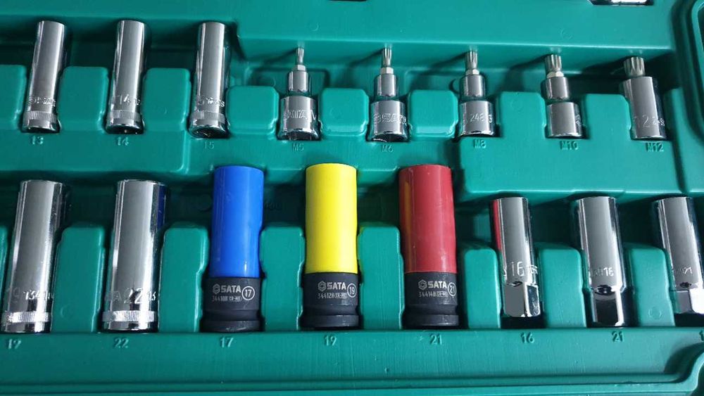 Conjunto de Ferramentas de 180 peças de 1/4”, 3/8”, 1/2”