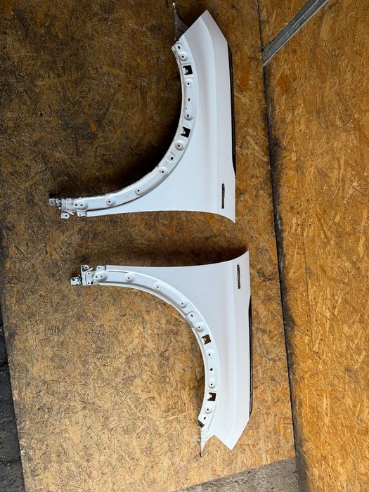 Błotnik lewy prawy przedni Peugeot 5008 II GT-Linę