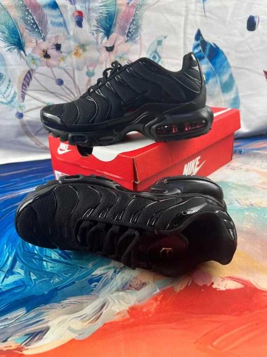 Nike Air Max TN Plus Black R.44