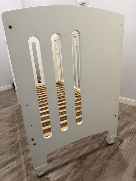 Berço de grades TRAMA