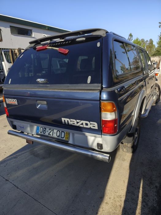 Mazda B2500 4x4 de 2000 cabine dupla