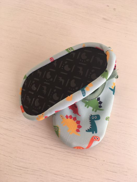 Calçado para piscina