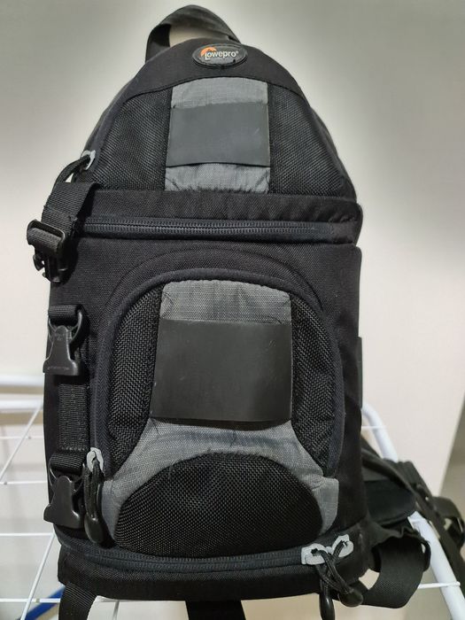 Mochila fotográfica LowePro SlingShot 100 AW
