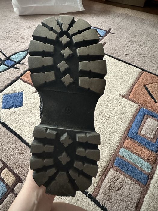 Зимові ботинки на дівчинку