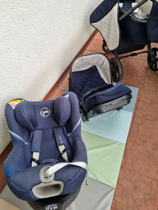 Wózek Venicci Tinum 2.0 i fotelik Cybex Gold
