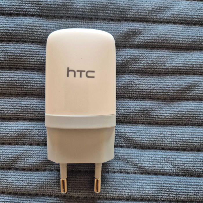 Ładowarka uniwersalna HTC
