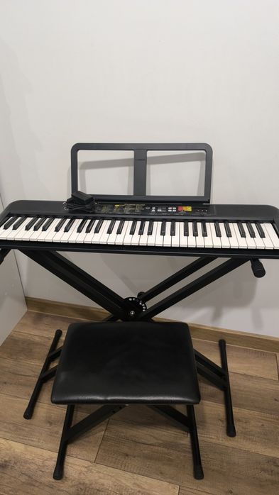 Keyboard Yamaha PSR-F52