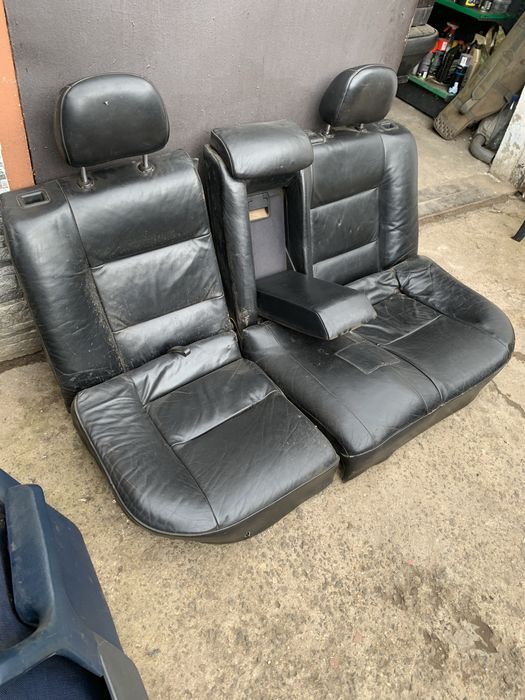 Продам сидіння шкірянні е 30