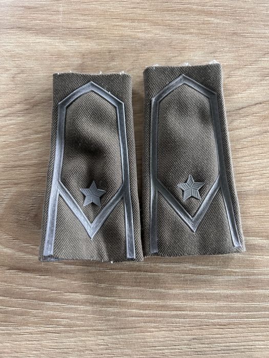 Pagony (pochewki) młodszy chorąży