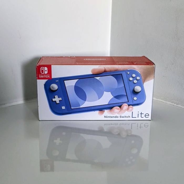 Nintendo Switch Lite Desbloqueada 128GB + Extras