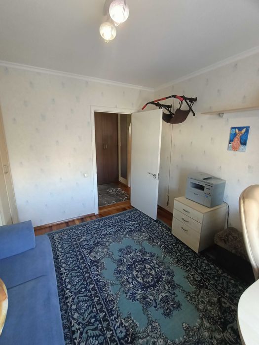 Продам 3-х к.квартиру Космос.