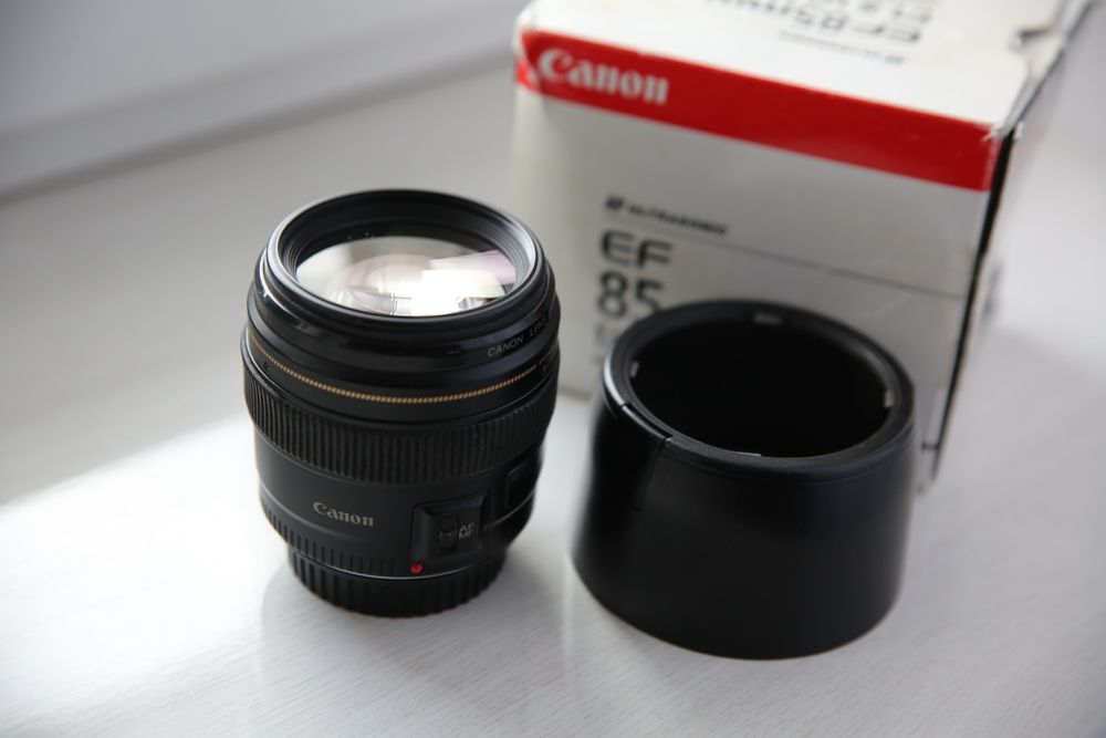 Продам Canon EF 85 1.8