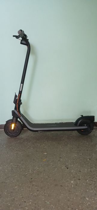Електросамокат Segway-Ninebot E2