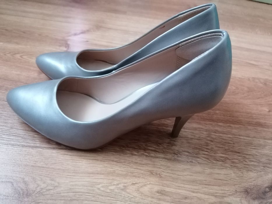 Eleganckie buty rozmiar 38 szare