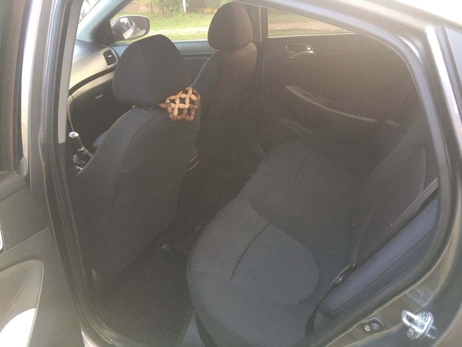 Акцент 2011 1.6 газ/бензин