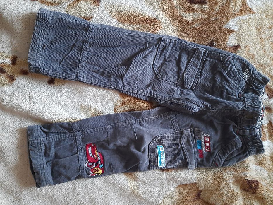 Штани вельветові, джинси на 4-5р