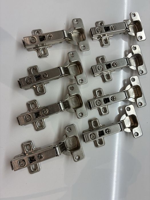 Dobradiças para armários