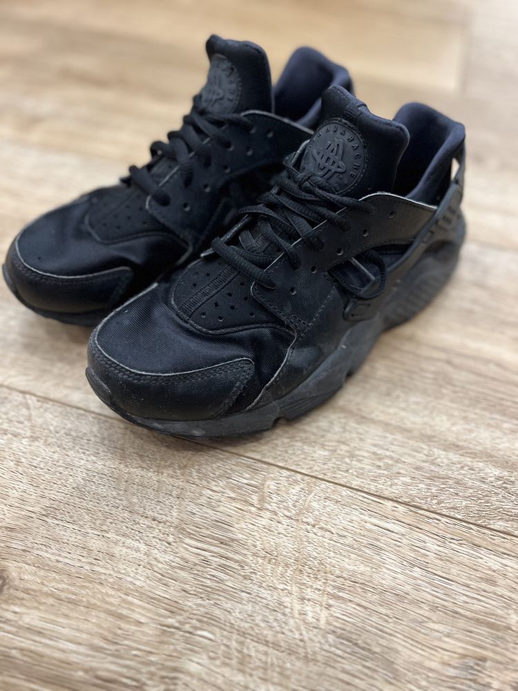 Nike Huarache czarne rozmiar 40 Rzeszow OLX.pl