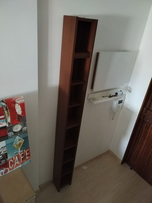 Estante em Madeira | Ideal para Livros, CDs, etc | Como Nova