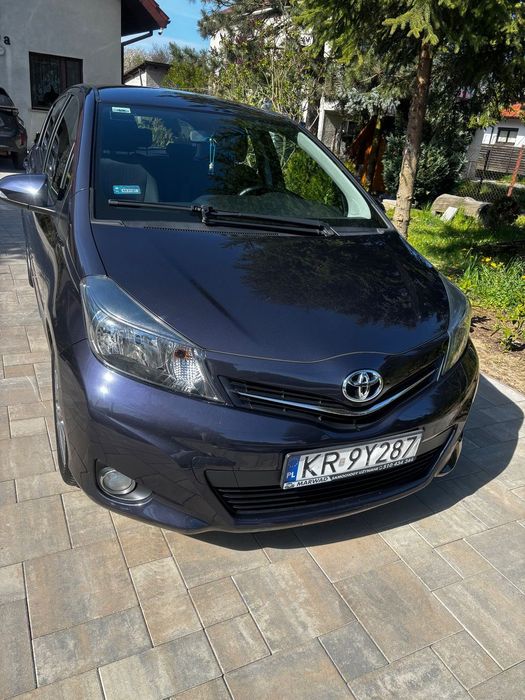 Toyota Yaris Jestem drugim właścicielem, samochód sprawny, posiada kamerę Cofania