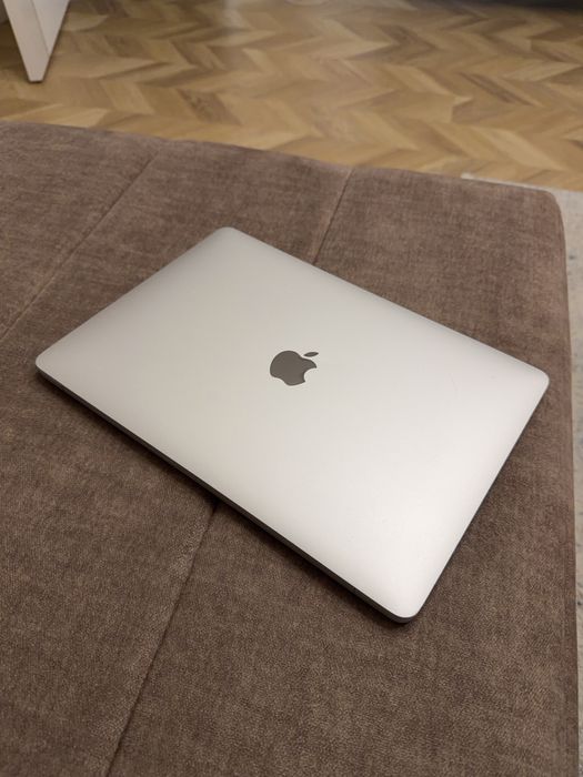 MacBook Air 13 2018/2019 i5 1.6-3.4GHz /8 GB /128 Gb 95% АКБ!