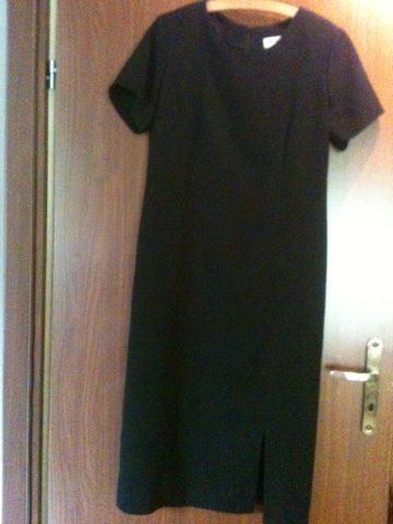 sukienka czarna elegancka 42