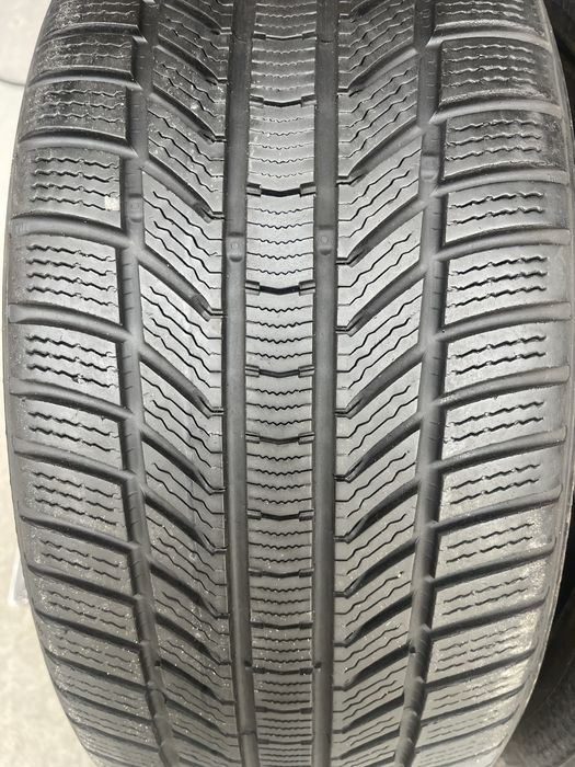 Шини зимові R19 235 40 Continental TS870 Склад Осокорки RLX