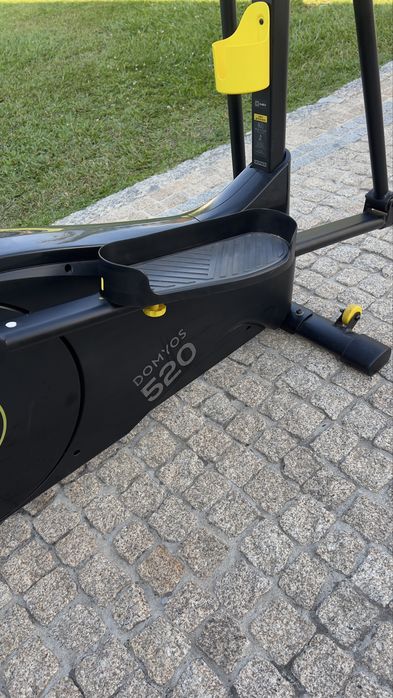 Passadeira elíptica Domyos 520