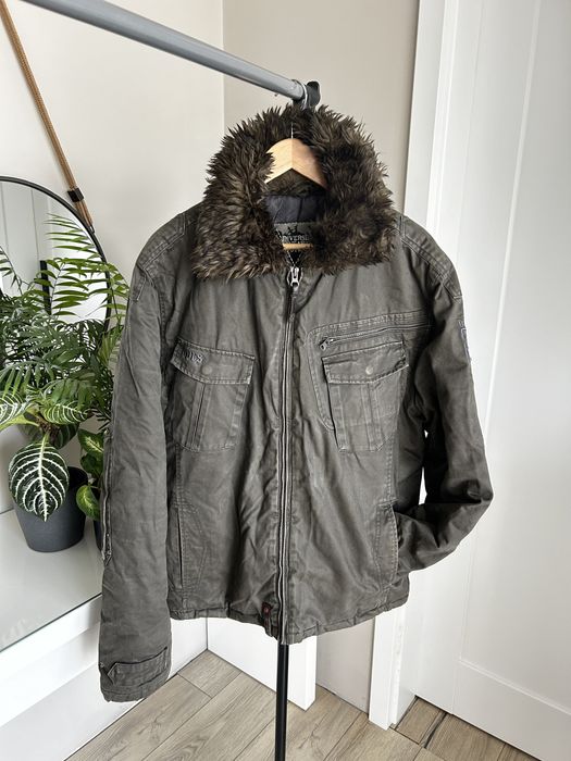 Kurtka zimowa z odpianym futerkiem