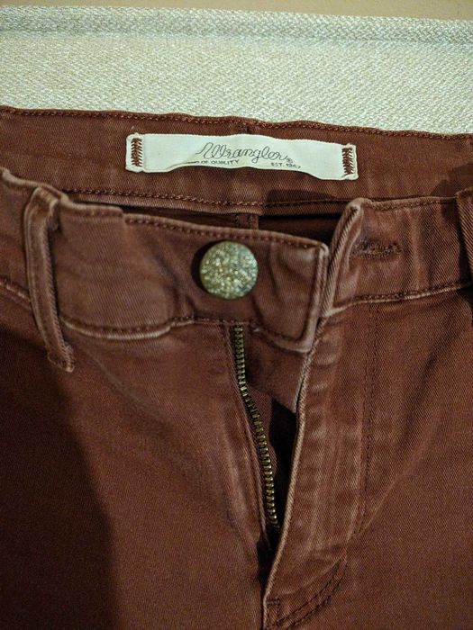 Oryginalne Spodnie Jeans Wrangler Shennan Chino W27 L34 damskie