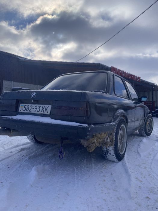 Продам бмв е30 купе