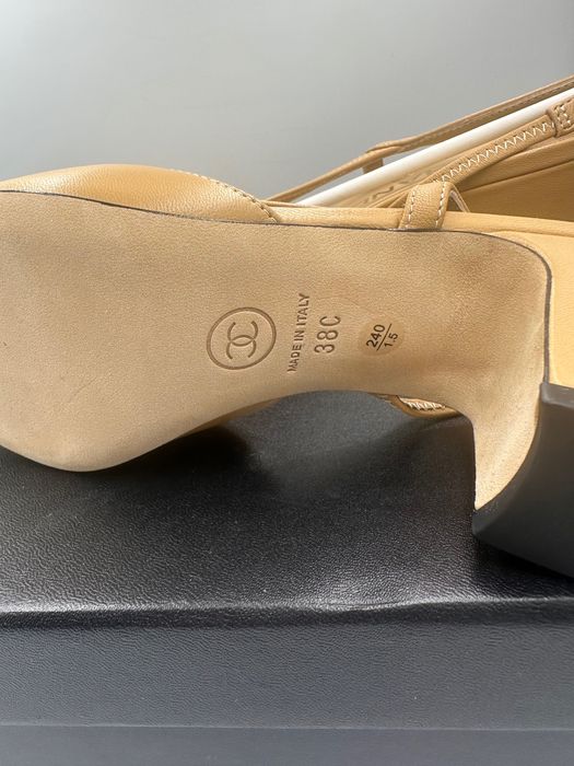 CHANEL Slingback 38c
