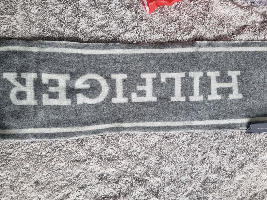 Szal szalik Tommy Hilfiger