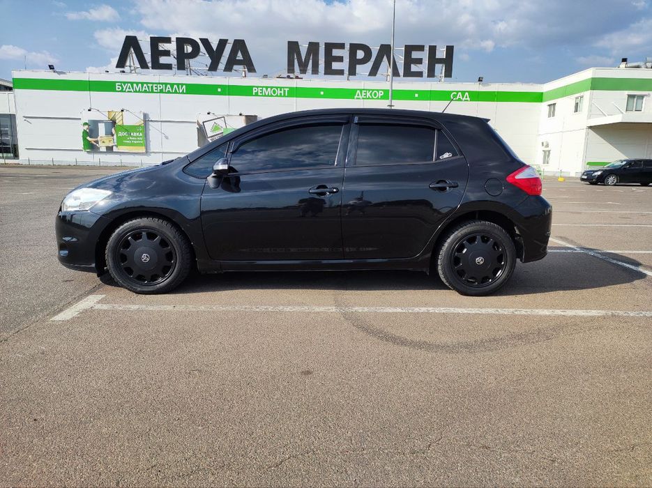 Toyota auris 2011