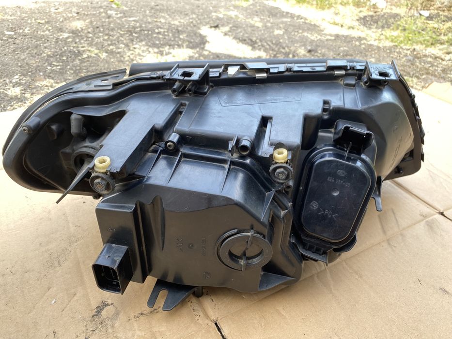 Фары левая и правая ксенон Европа BMW X5 E53 оригинал рестайлинг