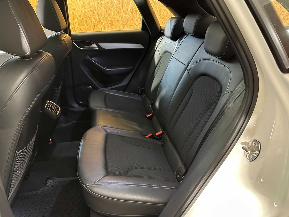 Audi Q3 2.0TDi S-Line Nacional Full Extras