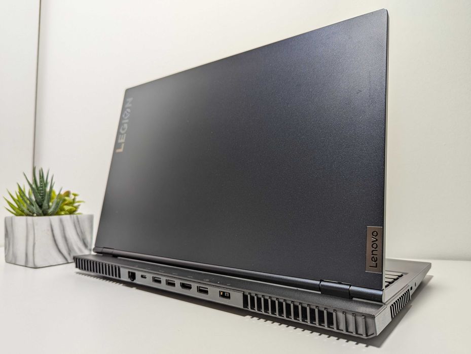 LAPTOP GAMINGOWY Lenovo Legion RTX 3060 Ryzen 5 5600H 165hz