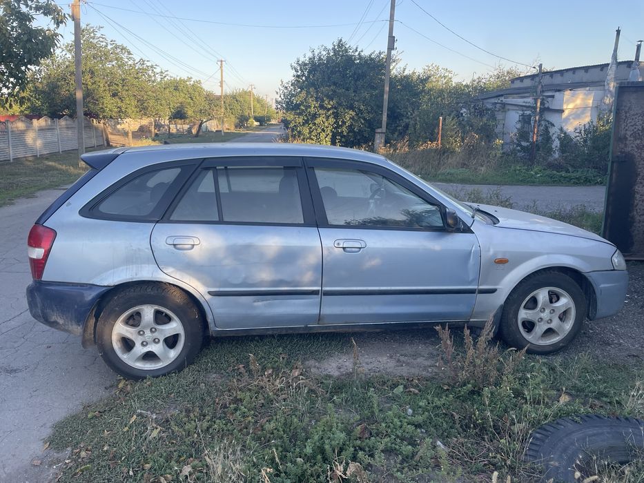 Продам Мазда 323f