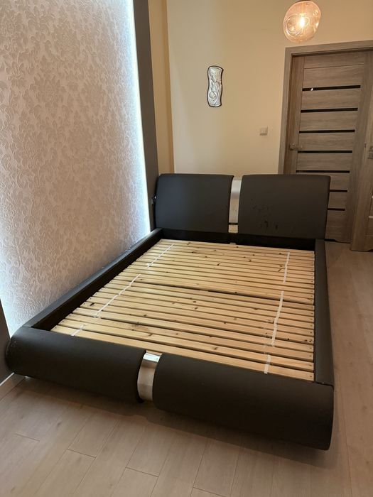 Łóżko pod materac 160x200cm