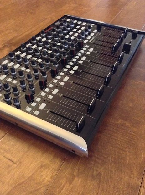 Vestax VCM-600 controlador [[Audio_MIDI]] _ Plug-n-Play ( novo