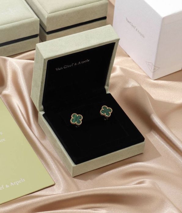 Люксові сережки в стилі Van Cleef